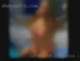 Let's look at naked moms in there in Columbia, Illinois.